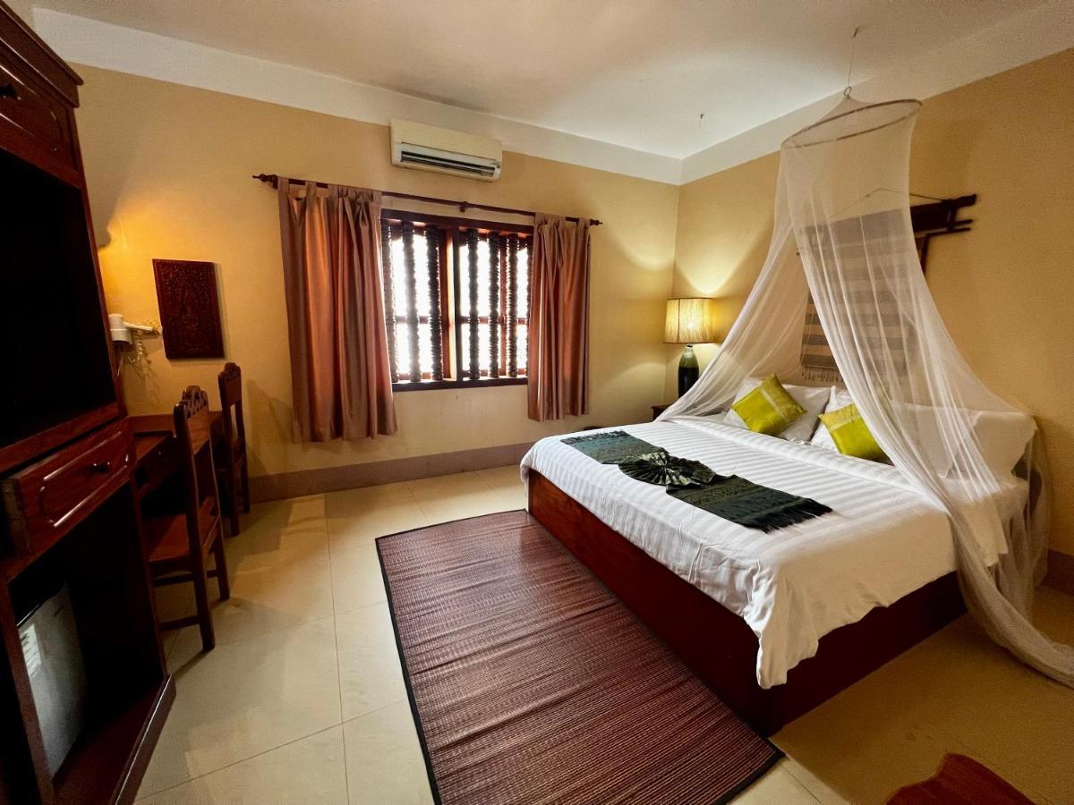Shining Angkor Apartment Hotel Сием Реап Екстериор снимка